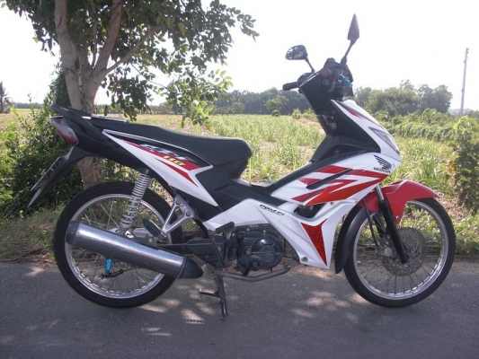 Honda czi 110cc. white red ปี51