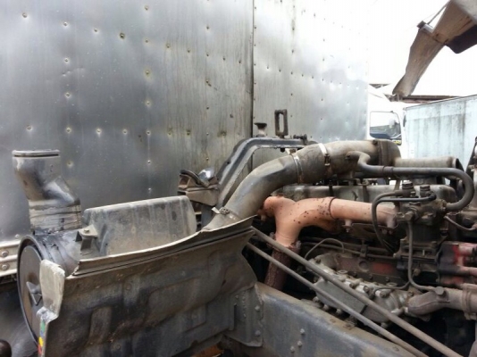 รถฮีโน่ 10 ล้อ ตู้เย็น FL1M 220 แรงม้า. ปี 35 สนใจติดต่อ 081 6079515 รถฮีโน่ 10 ล้อ ตู้เย็น FL1M 220 แรงม้า. ปี 35 สนใจติดต่อ 081 6079515