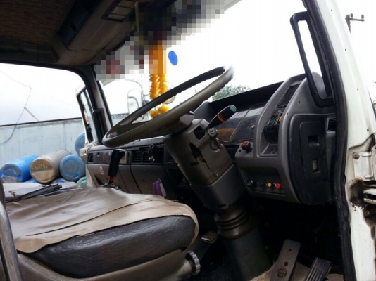 รถฮีโน่ 10 ล้อ ตู้เย็น FL1M 220 แรงม้า. ปี 35 สนใจติดต่อ 081 6079515 รถฮีโน่ 10 ล้อ ตู้เย็น FL1M 220 แรงม้า. ปี 35 สนใจติดต่อ 081 6079515