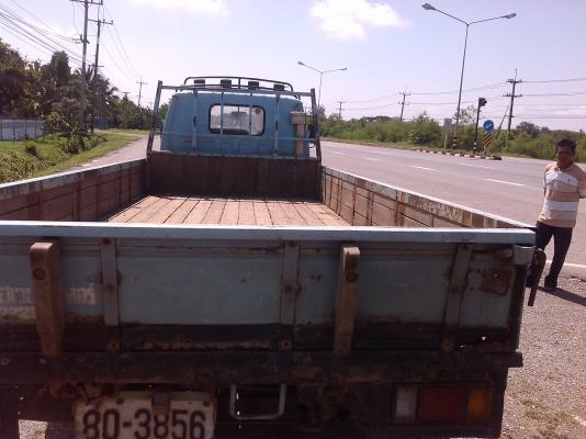 ขายหกล้อNKR110HP สภาพเดิมๆ