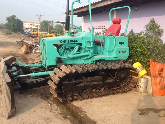 ขาย D2-5 20 P สภาพสวย พร้อมใช้งาน เครื่องดี ช่วงล่างดี ใบแทร็กเต็ม ราคาต่อรองได้