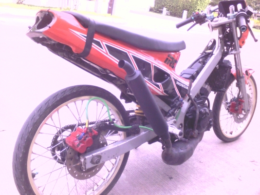 ขายฮอนด้าแดช(รถฝากขายครับ)ลดราคาเหลือ5000ถ้วนครับด่วนๆ ขายฮอนด้าแดช(รถฝากขายครับ)ลดราคาเหลือ5000ถ้วนครับด่วนๆ