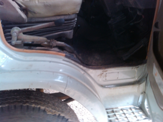 ขายหกล้อดั้มHINO/150แรงม้าสภาพพร้อมใช้