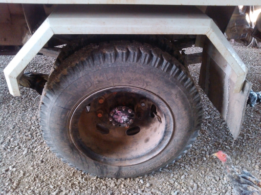 ขายหกล้อดั้มHINO/150แรงม้าสภาพพร้อมใช้