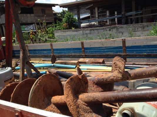 ขายรถเจาะ สว่าน ต่อลองราคาหลักแสนได้