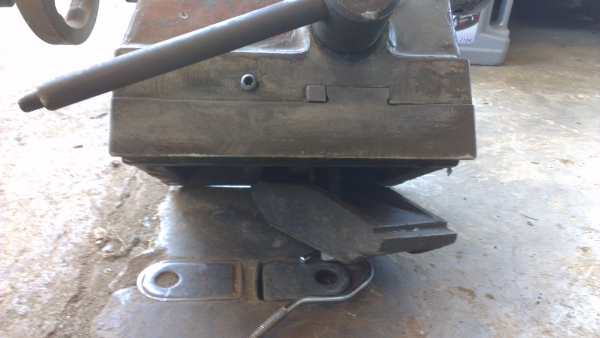 Sell> ขายยันศูนย์ท้ายแท่นกลึง ตัวนี้ขนาด 4-6 ฟุตครับ ของสภาพดี พร้อมใช้งานเลยครับ