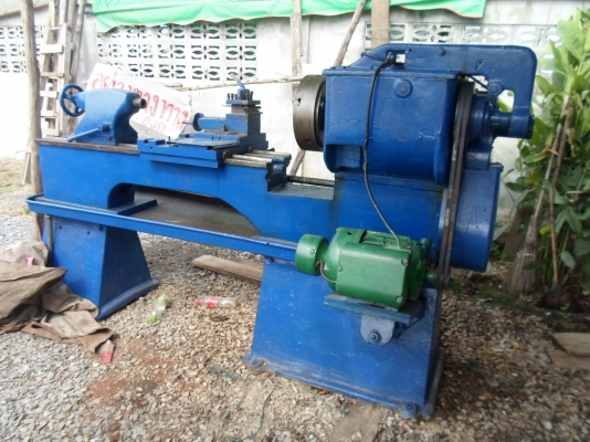 แท่นกลึง 7 ฟุต อังกฤษ 2 เพลา เกียร์บล็อก พร้อมใช้ไฟบ้าน 60,000
