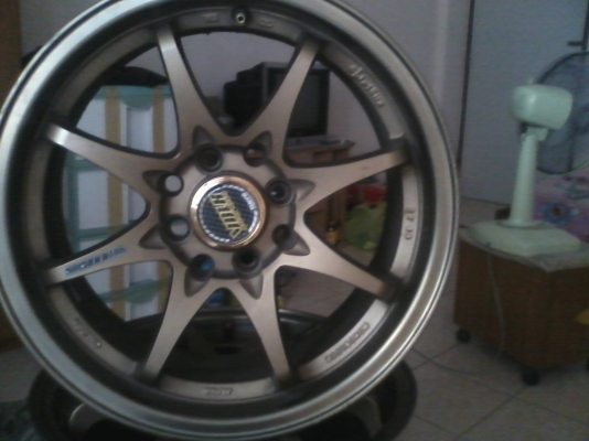 ขายล้อแม็ค CE28 JAPAN แท้ขอบ 15 นิ้ว กว้าง 6.5 ET40 1 ชุด ราคา 8500 บาท ขายล้อแม็ค CE28 JAPAN แท้ขอบ 15 นิ้ว กว้าง 6.5 ET40 1 ชุด ราคา 8500 บาท