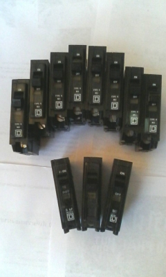 ลูกเซอร์กิตเบรกเกอร์ 1 เฟส สแควร์ ดี 40 บาทลดเหลือ 25 บาท