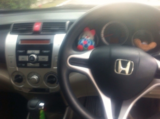 ขาย honda city สีขาว ปี 2009รองTOP/ติด LPG ราคา 250000 ขาย honda city สีขาว ปี 2009รองTOP/ติด LPG ราคา 250000