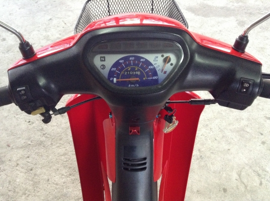 ขาย!!! ฮอนด้าดรีม สภาพสวย ล้อDiD ปี45 รถเครื่องดีคับ ขับขี่แน่นดีมาก ทะเบียนครบ ภาษีไม่หมด