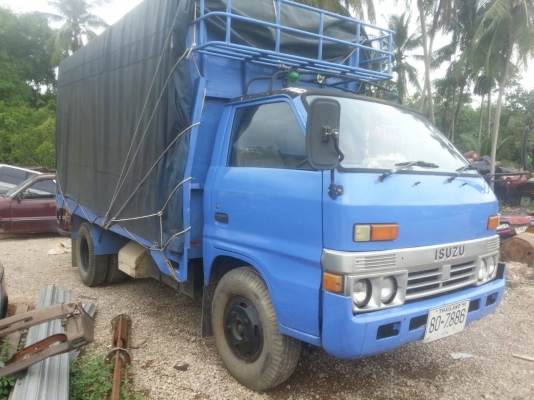 ขายหกล้อ อิซูซุ Ks100แรง รถสวยสถาพพรัอมใช้งาน ดัดแปลงบรรทุกpc40