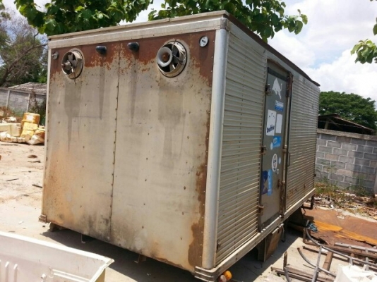 ขายตู้แห้ง3บาน ยาว4.30เมตร สภาพพร้อมใช้งาน ยกลงจากHINO FC