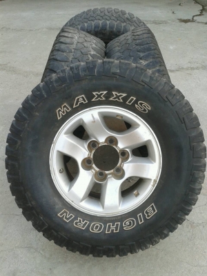 4,800 แม็กซ์ 15 พร้อมยาง Mud 31 4,800 แม็กซ์ 15 พร้อมยาง Mud 31