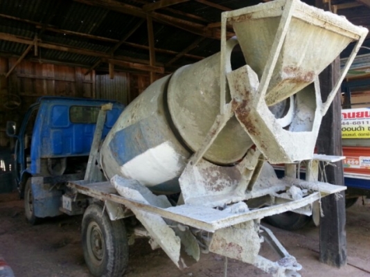 ขายรถโม่ปูนTOYOTA BU20 เครื่อง85แรง เครื่องดี แคชซีสวย โม่พร้อมใช้งาน ใช้เครื่องYANMA11.5แรง เอกสารพร้อมโอน