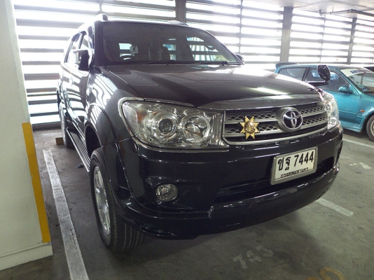 ขายรถยนต์ toyota fortuner 2.7 vvti ปี 2009 sportivo minorchange ขายด่วนร้อนเงิน