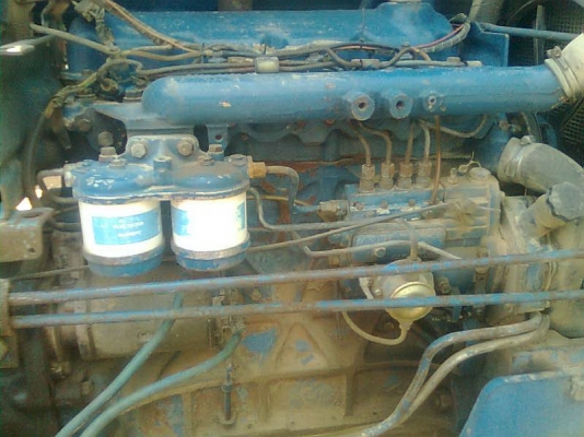 ขาย ฟอร์ด6600เสื้อลาย รถบ้านพร้อมใช้