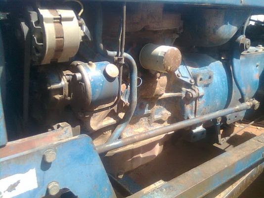 ขาย ฟอร์ด6600เสื้อลาย รถบ้านพร้อมใช้