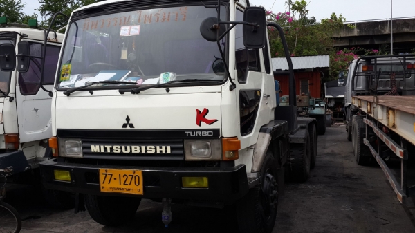 ขายรถหัวลากfuso