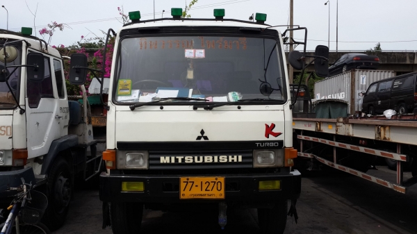 ขายรถหัวลากfuso