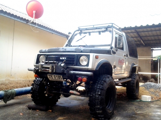 JEEP SUZUKI CARIBIAN 4WD ปี93 แต่งเต็มๆพร้อมลุย JEEP SUZUKI CARIBIAN 4WD ปี93 แต่งเต็มๆพร้อมลุย