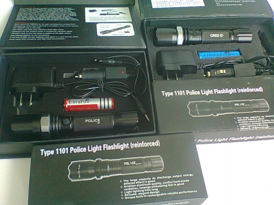 ไฟฉายชาร์ตไฟบ้านและรถยนต์