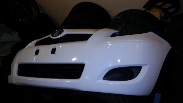 กันชนหน้ายาริส แท้ถอดสี่ขาวพร้อมใช้งาน กันชนหน้ายาริส แท้ถอดสี่ขาวพร้อมใช้งาน