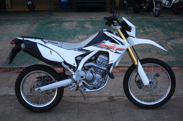 __CRF 250L ลายปี 2014 สภาพดี $ 98,000__