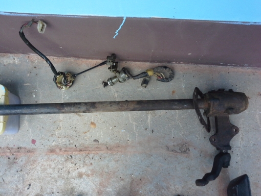 ขายกระปุกพวงมาลัยดัสสันช้างเหยียบ620 สวยๆแน่นๆพร้อมใช้2500-