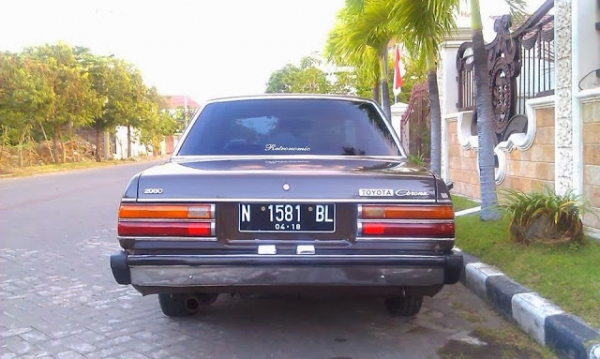 ขายชุดไฟหน้าหลังแท้ โตโยต้าrt132สภาพสวยๆหายาก