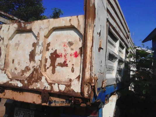 **840,000 บ.ต่อรอง**ขาย10ล้อ2เพลาดั้ม HINO FM227LD (SUMO) 220HP ปี33 เครื่องเดิมเกียร์เดิม EM100 220แรง เกียร์เดิม เครื่องแน่นๆ แรงดี เกียร์ไม่หลุด สโลวเดิม ช่วงล่าง2เพลาเดิม คัสซีสวยเดิมไม่ปะไม่ดาม กระบะดั้มเหล็กสภาพดี พื้นดีข้างดี ดั้มดี ไม่ยุบ หัวเก๋งด