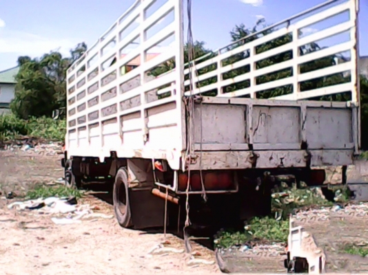 6 ล้อ  HINO FF-177 KA