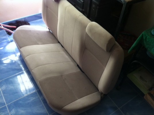 ขายเบาะหลังวีโก้ 4 ประตู ขายเบาะหลังวีโก้ 4 ประตู