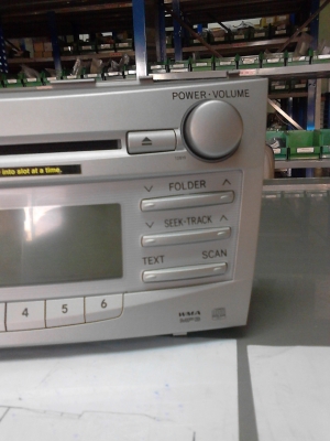 ขาย เครื่องเล่น MP3 CD DISC  วิทยุ AM - FM  ติดต่อโทร.081-427-3941