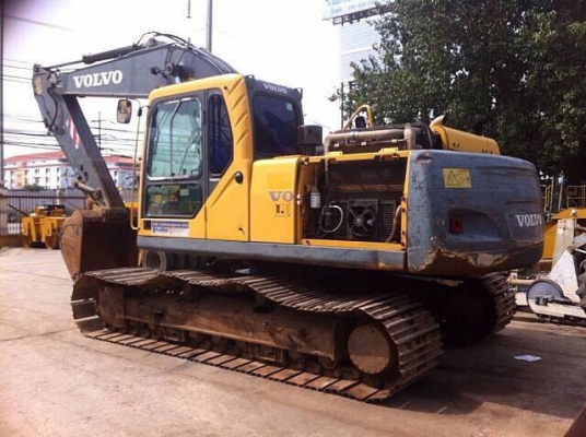 ขายด่วนรถขุดVOLVO EC210BLC เล่มทะเบียน ขายตามสภาพ เจ้าของขายเอง