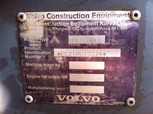 ขายด่วนรถขุดVOLVO EC210BLC เล่มทะเบียน ขายตามสภาพ เจ้าของขายเอง