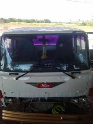 หัวรถฮีโน่ F 17 4 D  หัวสวยอุปกรณ์พร้อมใช้