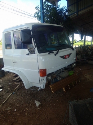 หัวรถฮีโน่ F 17 4 D หัวสวยอุปกรณ์พร้อมใช้ หัวรถฮีโน่ F 17 4 D หัวสวยอุปกรณ์พร้อมใช้