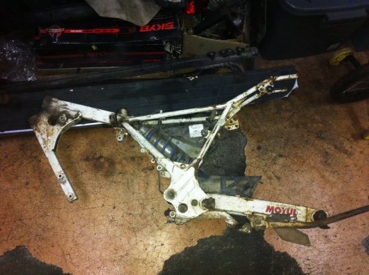 ขายโครงพร้อมโช๊ค และอุปกรณ์