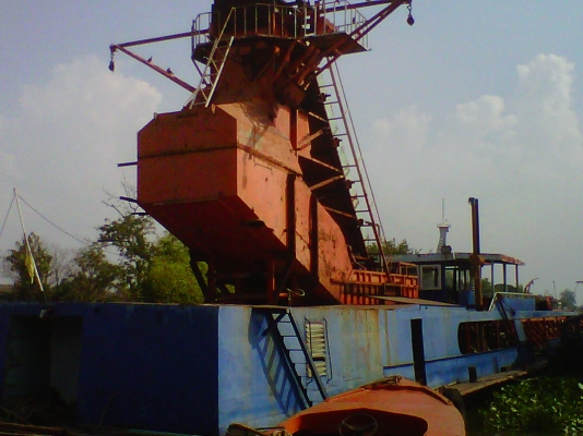 ขายเรือดูดทราย สภาพสวยพร้อมใช้ ราคาต่อรองได้ ติดต่อได้ที่คุณ อ๊อฟ พิจิตร 086-737-9991 ขายเรือดูดทราย สภาพสวยพร้อมใช้ ราคาต่อรองได้ ติดต่อได้ที่คุณ อ๊อฟ พิจิตร 086-737-9991