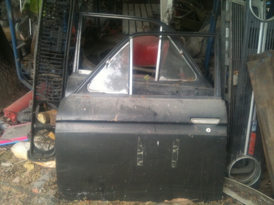 Datsun 520 แยกทั้งคันไม่มีเล่ม 19,000