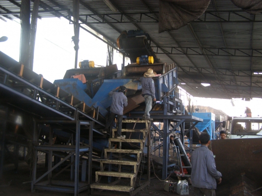 รับสร้างเครื่องจักรกล และ รับออกแบบเครื่องจักรกล ชนิดพิเศษ ตามสั่งทุกชนิด ติดต่อ หจก.อนุวงค์ เอ็นจิเนียริ่ง 083-9752712