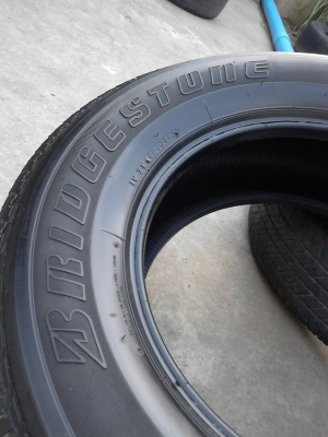 265/65R17 BRIDGESTONE DUELER H/T 684II ปีใหม่ๆ 2013 มี 2 เส้น TEL.081-427-3941 265/65R17 BRIDGESTONE DUELER H/T 684II ปีใหม่ๆ 2013 มี 2 เส้น TEL.081-427-3941