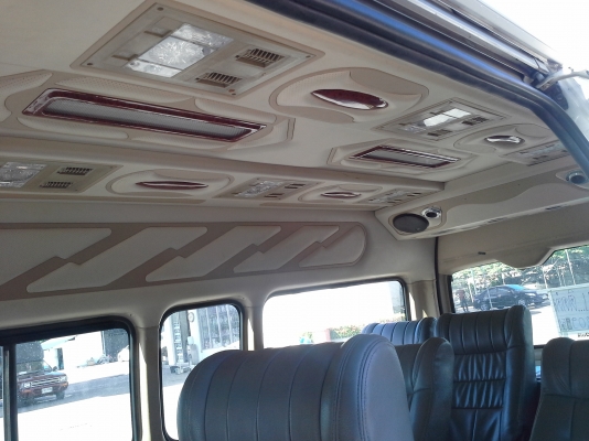 ขายรถตู้ปี2011 NGV โตโยต้า