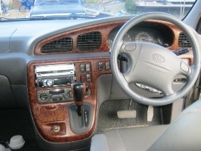 Kia Carnival รถครอบครัว หรูหรา มีระดับ คันใหญ่ วางเครื่องใหม่ ติดแก๊สแล้ว 155,00