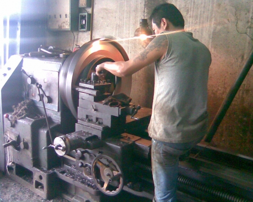 รับสร้างเครื่องจักรกล และ รับออกแบบเครื่องจักรกล ชนิดพิเศษ ตามสั่งทุกชนิด ติดต่อ หจก.อนุวงค์ เอ็นจิเนียริ่ง 083-9752712