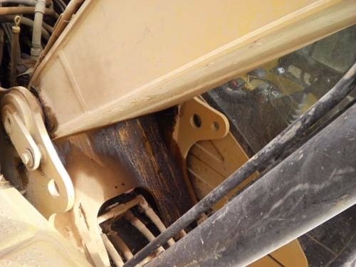 รถแบคโฮมือสอง CAT 320D สภาพรถเยี่ยม 090-268-2646 พร้อมจัด ไฟแนนซ์