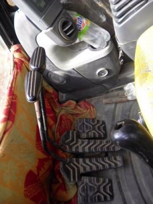 รถแบคโฮมือสอง CAT 320D สภาพรถเยี่ยม 090-268-2646 พร้อมจัด ไฟแนนซ์