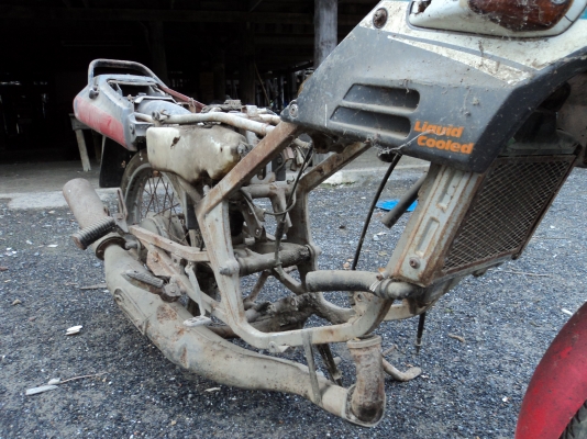 ขาย  YAMAHA VR-150 cc.+ พร้อมเอกสาร ราคาถูก ๆ สนใจโทร.081-005-8785