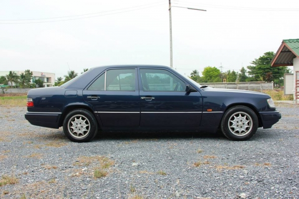 ขาย Benz 230E W124 Code B ประกอบนอก ซันรูฟโรงงาน พร้อมขับ ไม่เคยติดแก๊ส ขาย Benz 230E W124 Code B ประกอบนอก ซันรูฟโรงงาน พร้อมขับ ไม่เคยติดแก๊ส